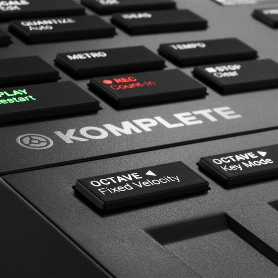 Native Instruments Komplete Kontrol M32 32-Key Micro-Sized Keyboard Controller