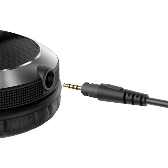 Pioneer HDJX7 Professional Over-Ear DJ Headphones (Black)